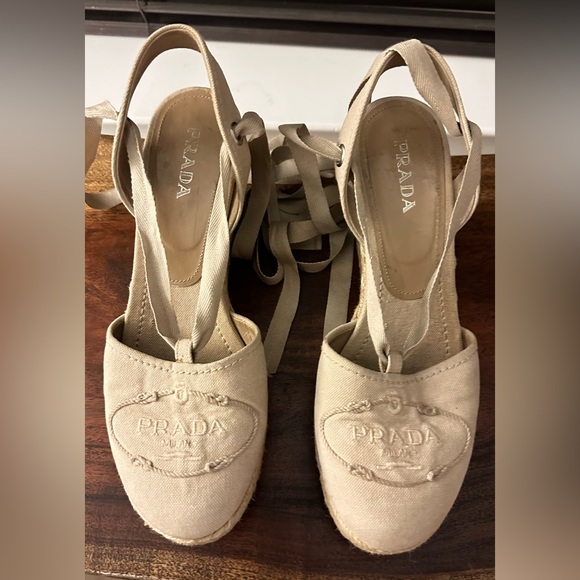 Prada wedge sandal in tan - Picture 2 of 6